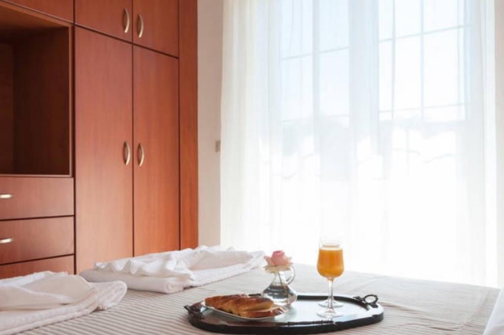 Domus Creta Apartment คาโตดารัตโซ ภายนอก รูปภาพ