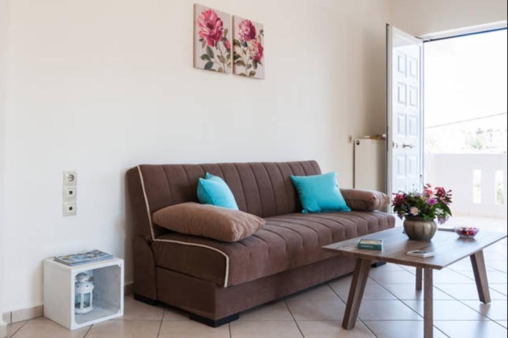 Domus Creta Apartment คาโตดารัตโซ ภายนอก รูปภาพ
